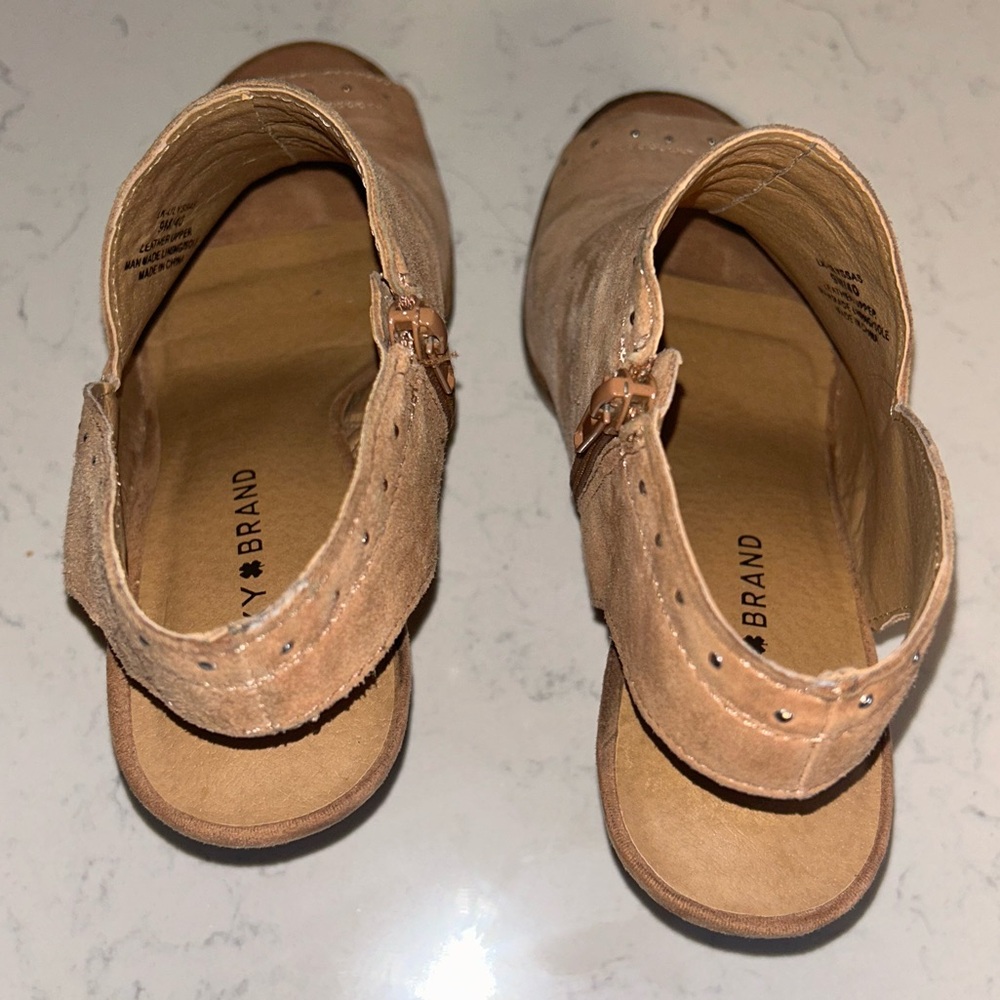 🍀 Lucky Brand Ulyssas Suede Leather Open Toe Wedge Studded Ankle Bootie Sandal - Picture 15 of 16